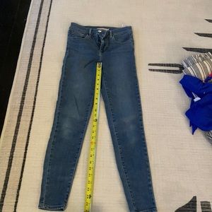 Levi’s skinny jeans